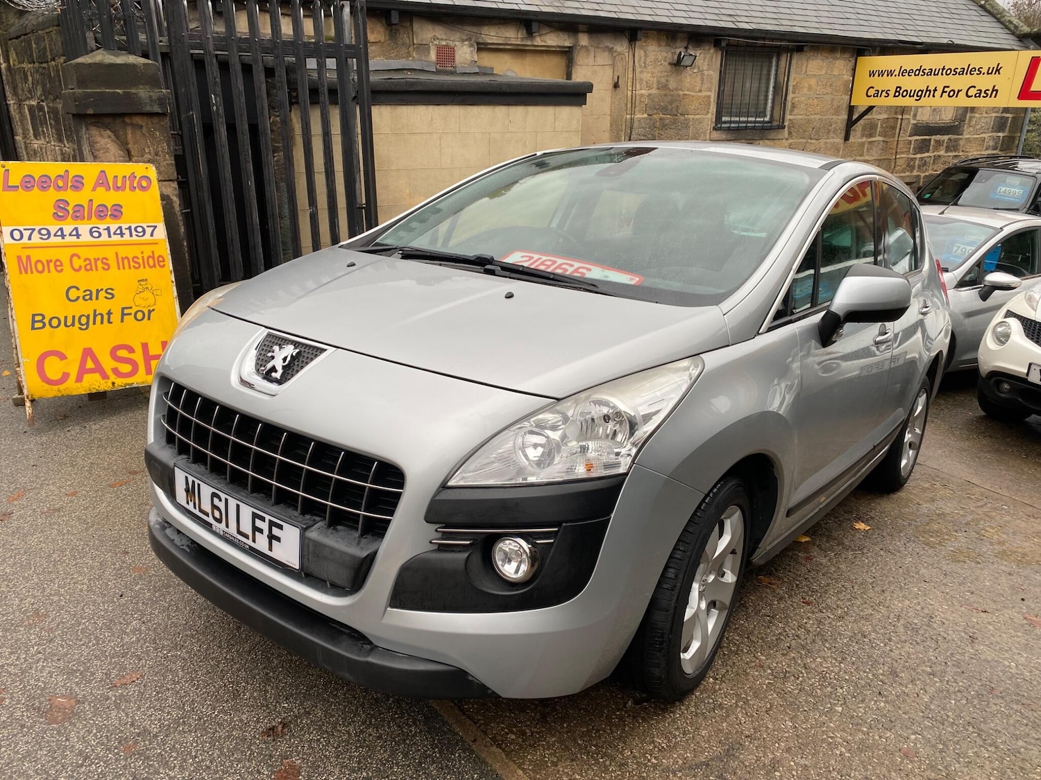 Used Peugeot 3008 2011 for sale - 76576692: Photo 3