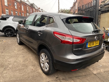 Used Nissan Qashqai 2016 for sale - 79441352: Photo