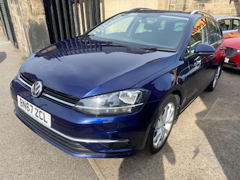 Used Volkswagen Golf 2017 for sale - 76936261: Photo