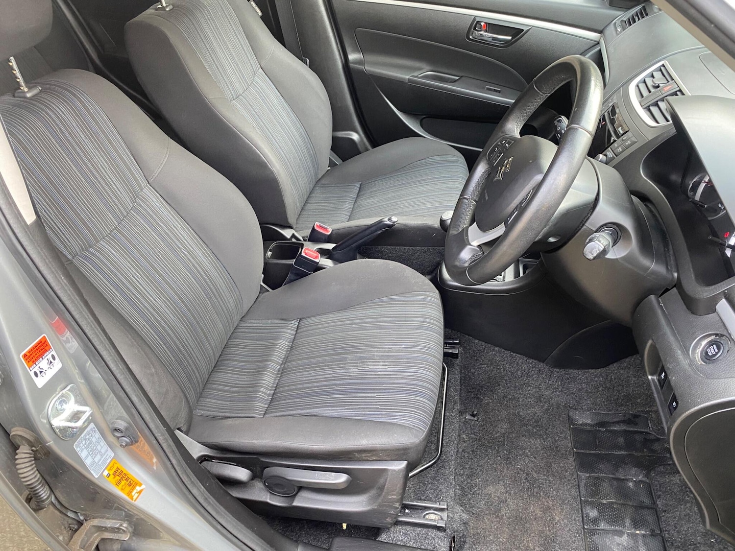 Used Suzuki Swift 2014 for sale - 77559986: Photo 13