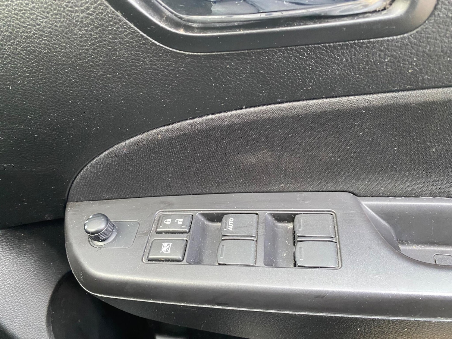 Used Suzuki Swift 2014 for sale - 77559986: Photo 18