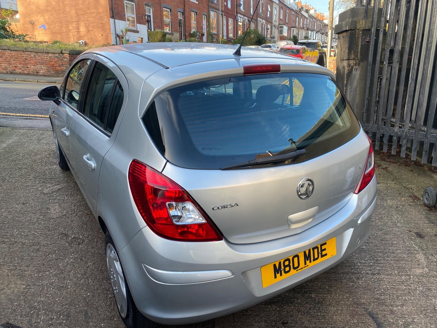 Used Vauxhall Corsa 2014 for sale - 76865636: Photo 2