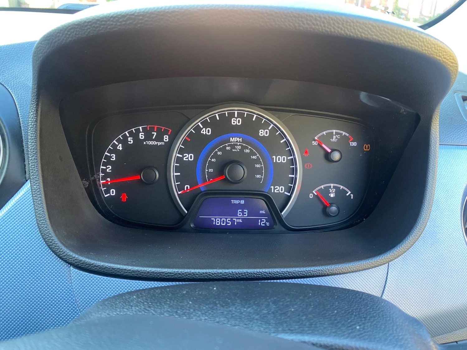 Used Hyundai i10 2015 for sale - 77753487: Photo 14