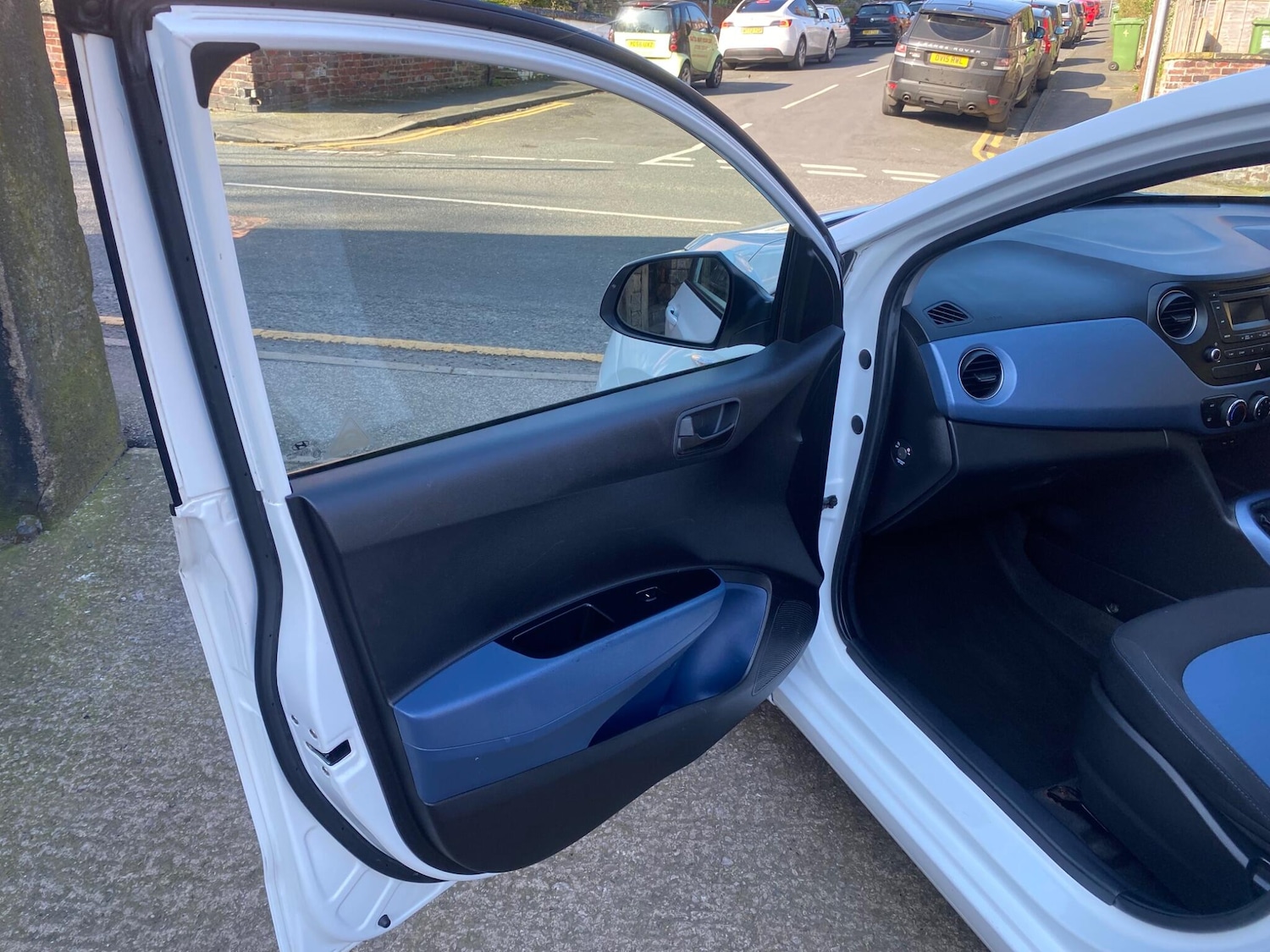 Used Hyundai i10 2015 for sale - 77753487: Photo 23