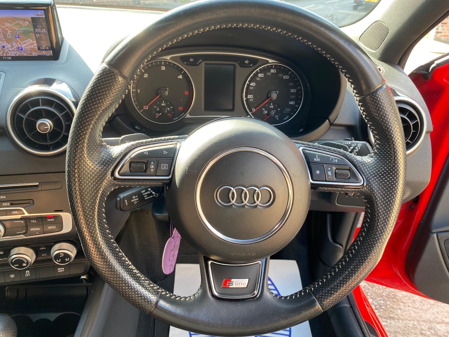 Used Audi A1 2015 for sale - 76576693: Photo 17