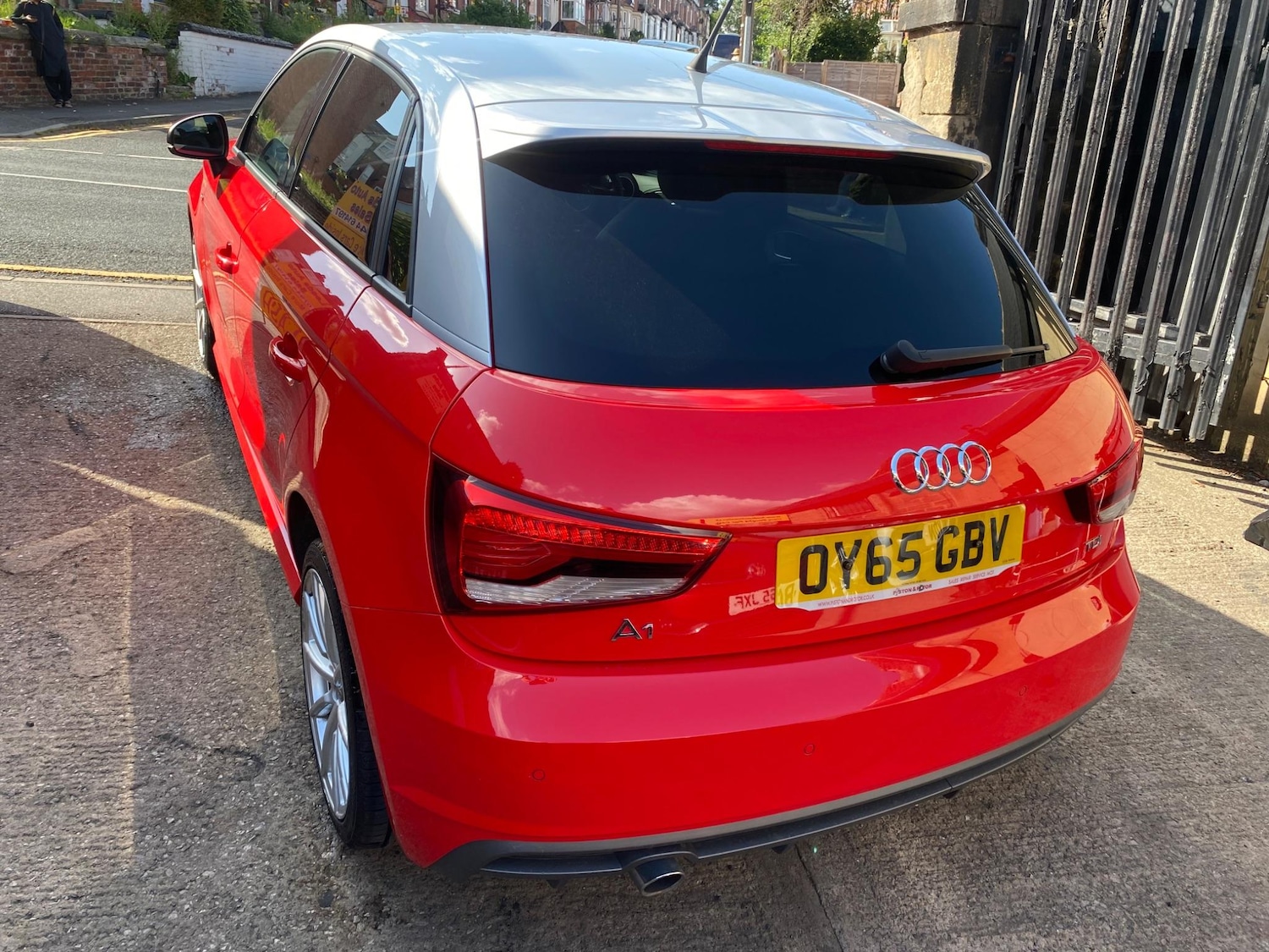 Used Audi A1 2015 for sale - 76576693: Photo 2