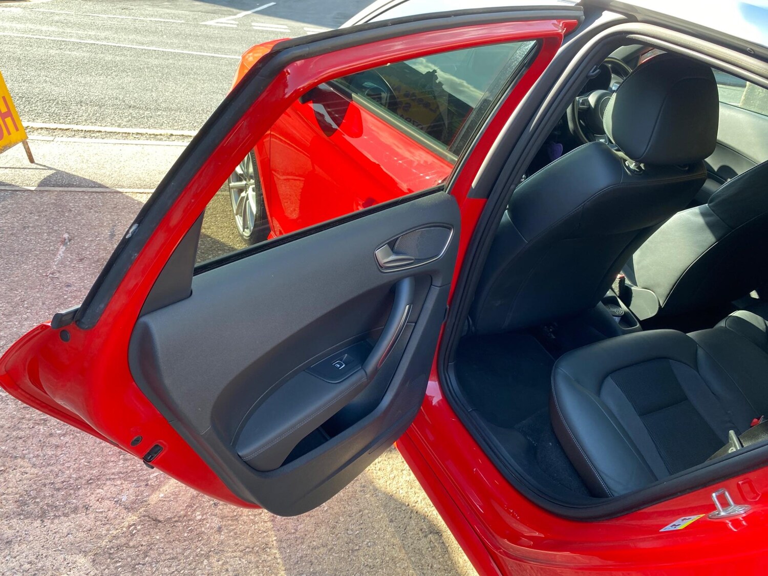 Used Audi A1 2015 for sale - 76576693: Photo 25