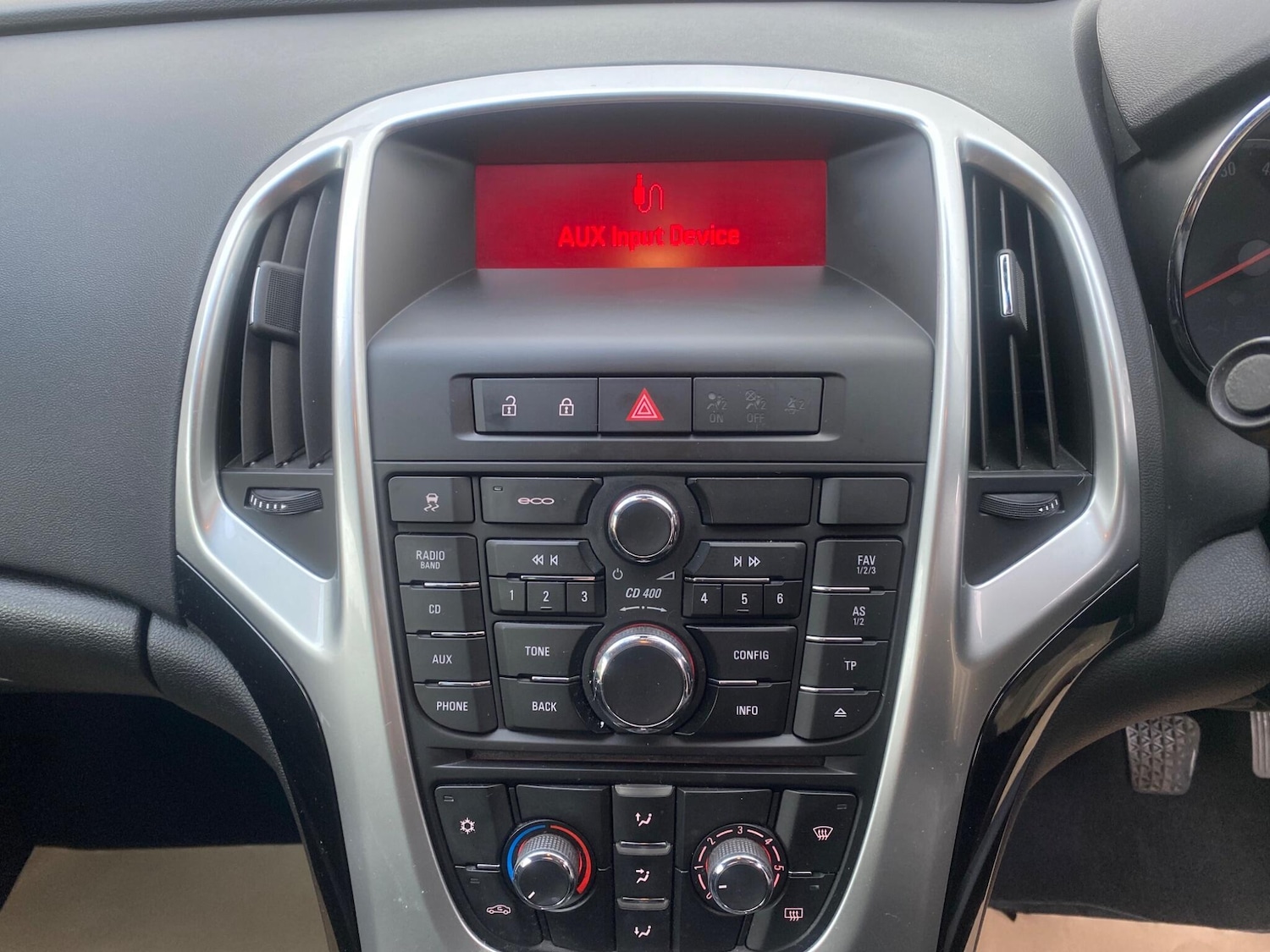 Used Vauxhall Astra GTC 2013 for sale - 77839424: Photo 15