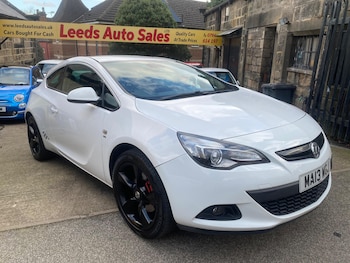 2013 (13) - 1.4T 16V 140 SRi 3dr