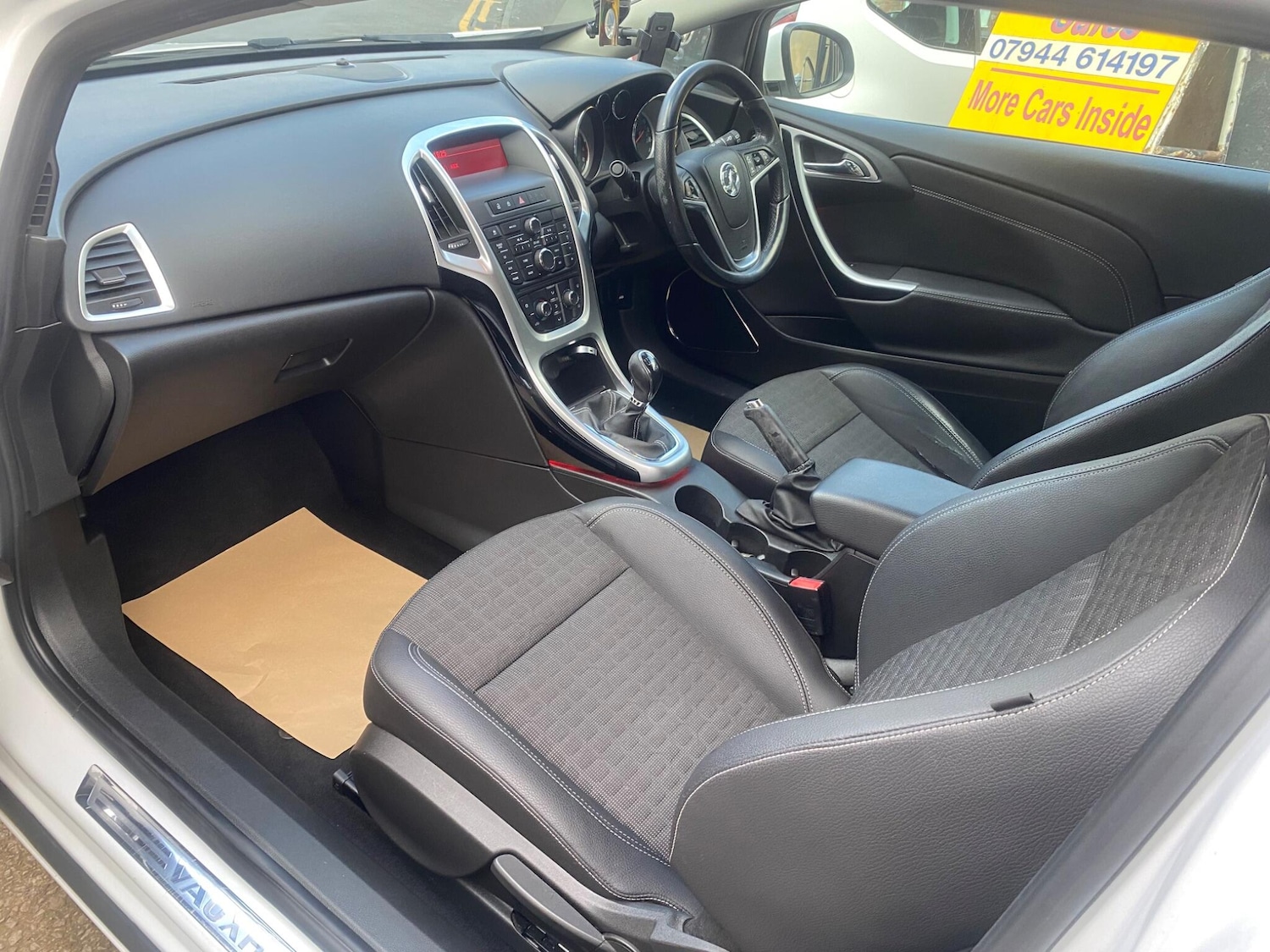 Used Vauxhall Astra GTC 2013 for sale - 77839424: Photo 22