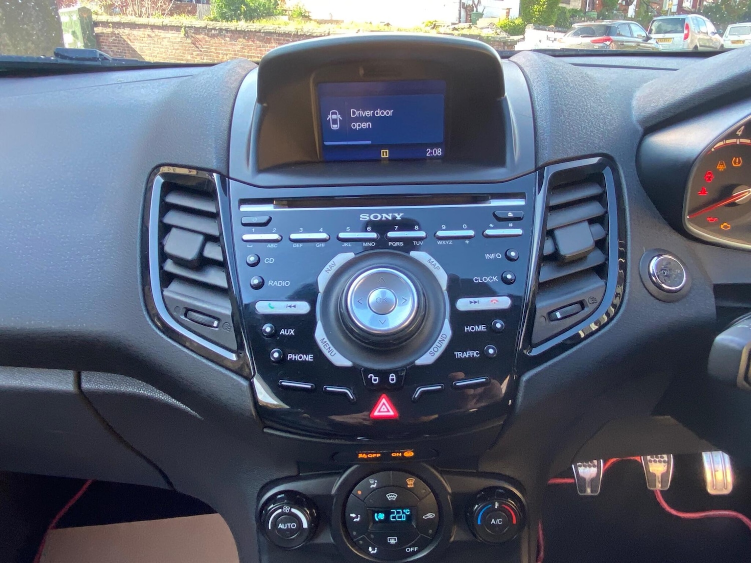 Used Ford Fiesta 2015 for sale - 78127351: Photo 22