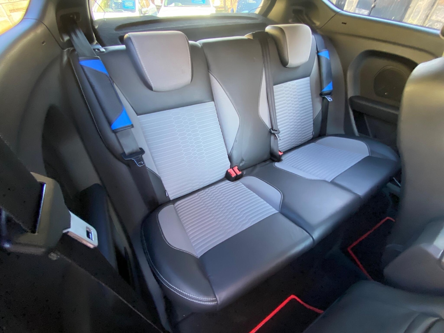 Used Ford Fiesta 2015 for sale - 78127351: Photo 26