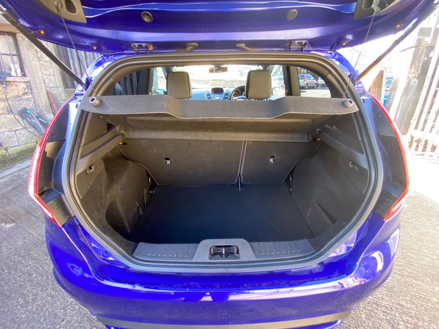 Used Ford Fiesta 2015 for sale - 78127351: Photo 27