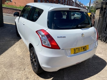 Used Suzuki Swift 2011 for sale - 79039204: Photo