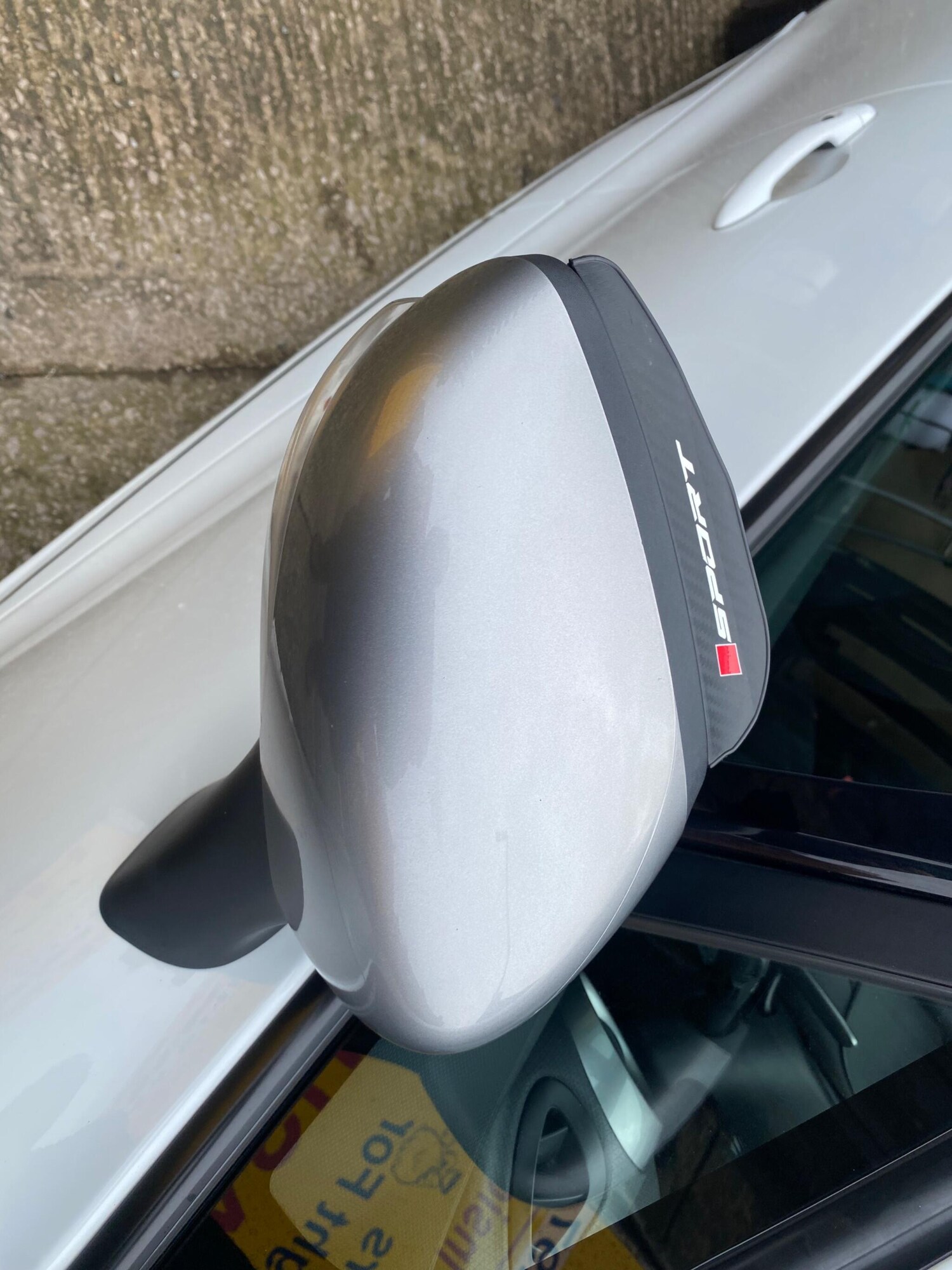 Used Renault Clio for sale - 77704701: Photo 32