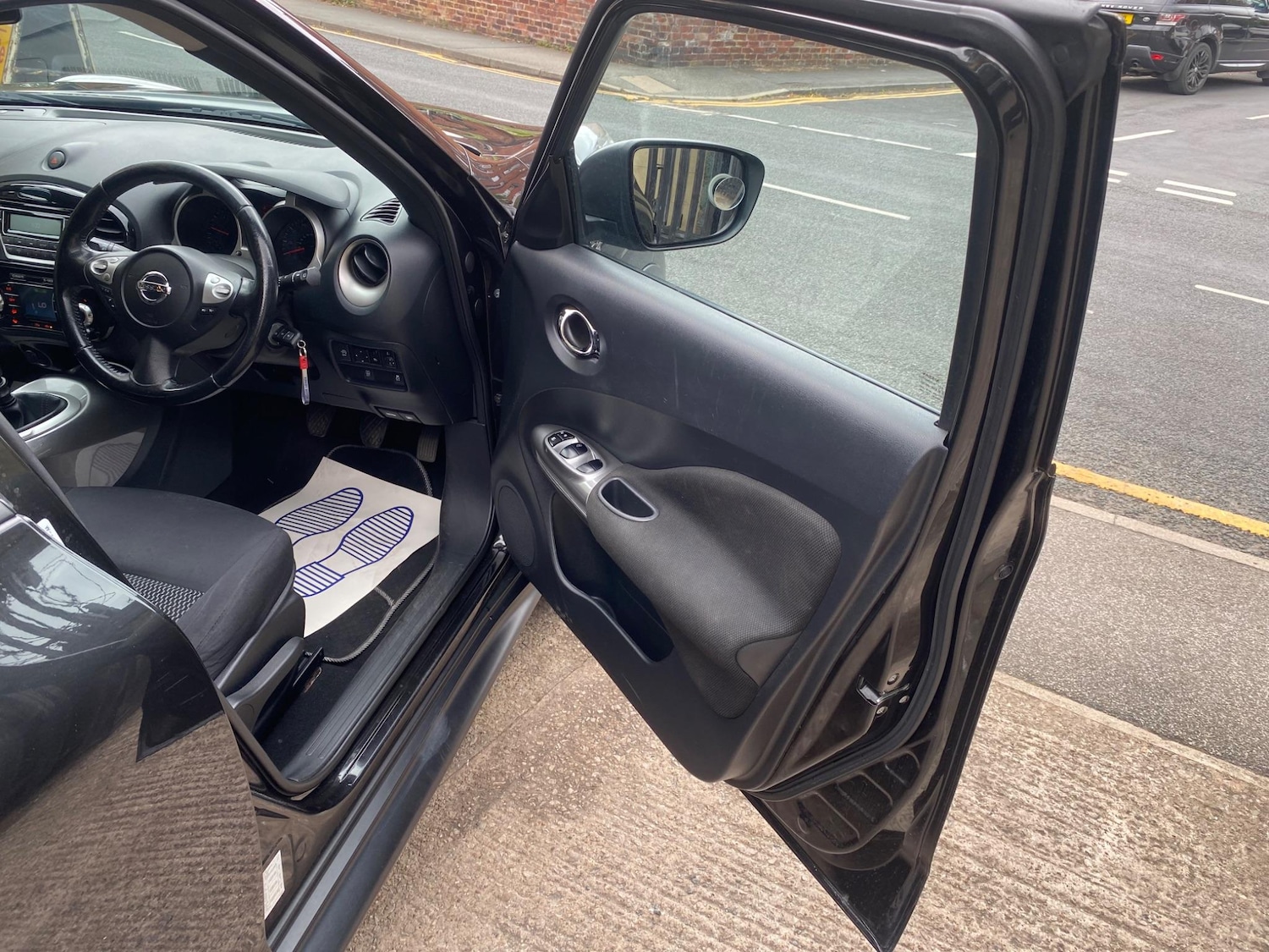 Used Nissan Juke 2014 for sale - 76576695: Photo 17