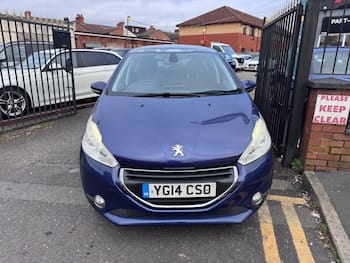 Used Peugeot 208 2014 for sale - 79698665: Photo
