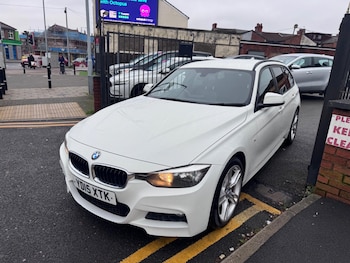 Used BMW 3 Series 2015 for sale - 79622422: Photo