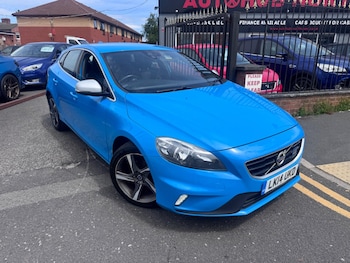 Used Volvo V40 2014 for sale - 79621626: Photo