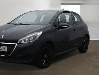 Used Peugeot 208 2016 for sale - 79849328: Photo