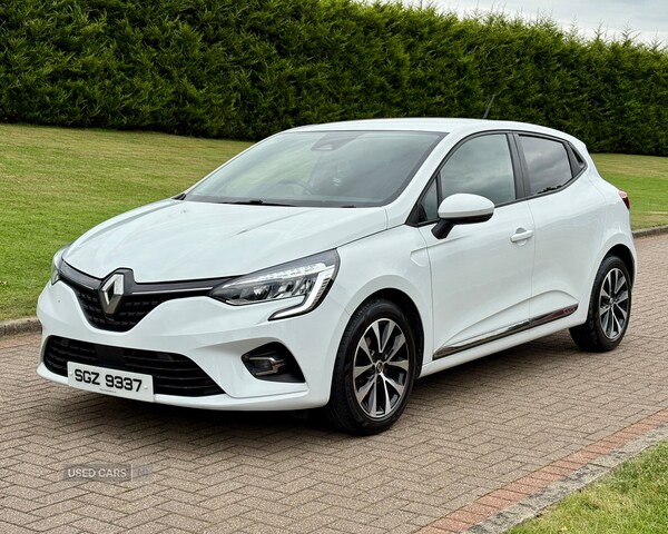 Used Renault Clio 2020 for sale - 75671029: Photo 2