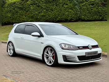 Used Volkswagen Golf 2014 for sale - 79396808: Photo