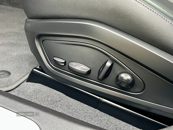 Used Porsche Taycan 2022 for sale - 73319037: Photo 16
