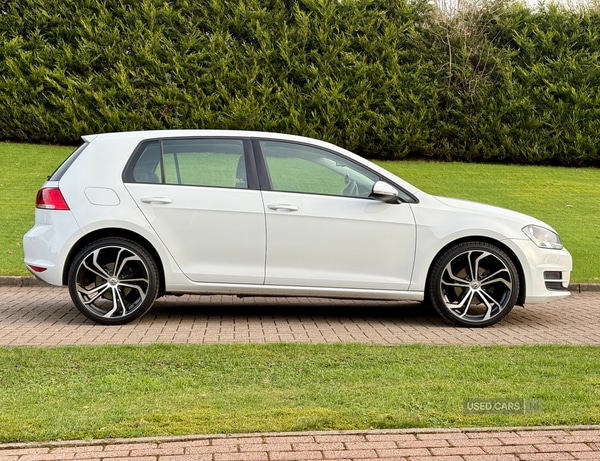 Used Volkswagen Golf 2015 for sale - 77659602: Photo 7