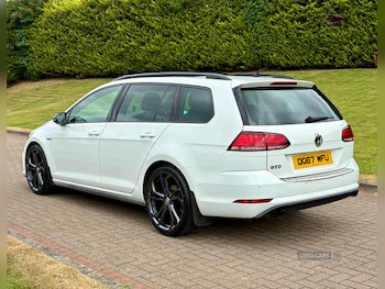 Used Volkswagen Golf 2017 for sale - 79317991: Photo