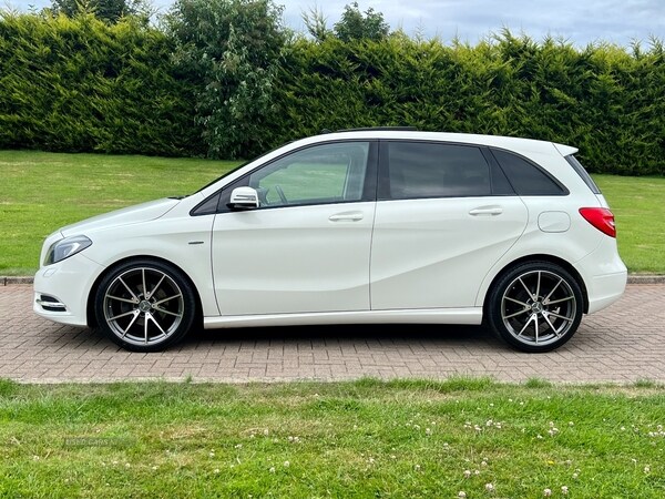 Used Mercedes-Benz B-Class 2012 for sale - 71254562: Photo 6