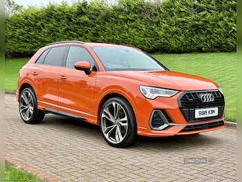 Audi - Q3