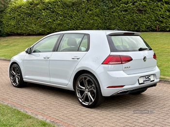 Used Volkswagen Golf 2019 for sale - 79591283: Photo