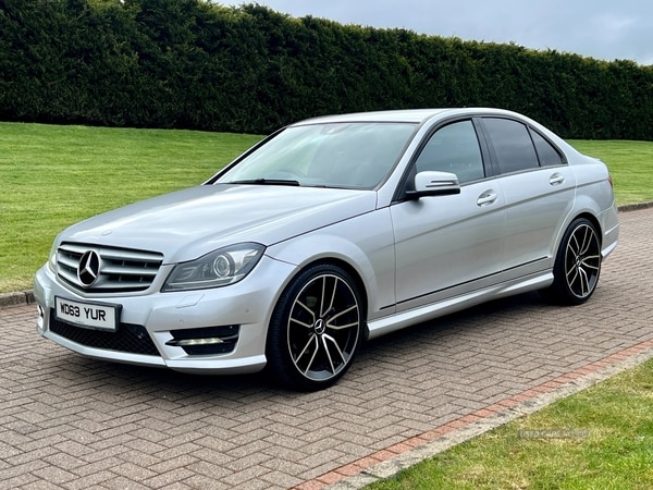 Used Mercedes-Benz C-Class 2014 for sale - 71255800: Photo 2