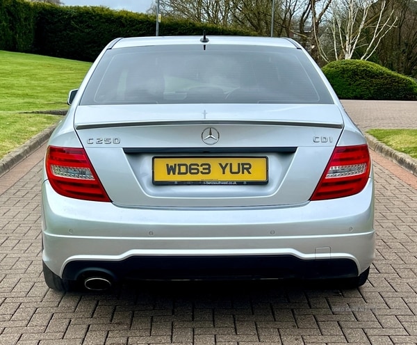 Used Mercedes-Benz C-Class 2014 for sale - 71255800: Photo 7