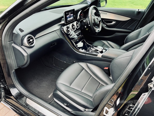 Used Mercedes-Benz C Class 2014 for sale - 76359333: Photo 9