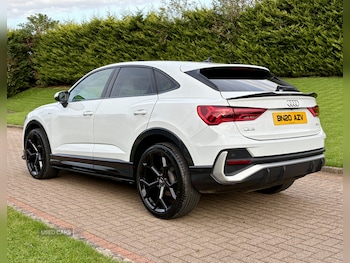Used Audi Q3 2020 for sale - 76099717: Photo 4