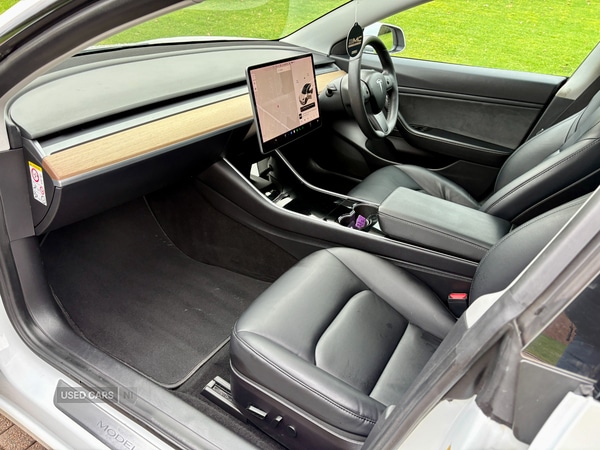 Used Tesla Model 3 2019 for sale - 77372036: Photo 11