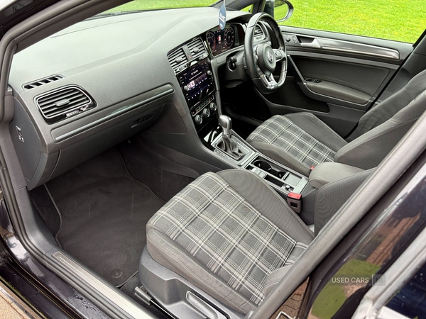 Used Volkswagen Golf 2018 for sale - 77784981: Photo 11