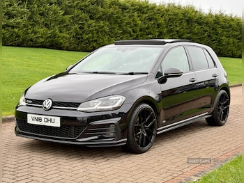 Used Volkswagen Golf 2018 for sale - 77784981: Photo