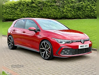 Volkswagen - Golf