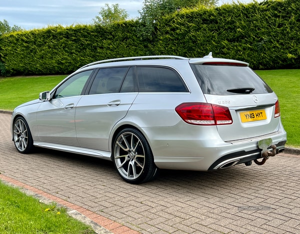 Used Mercedes-Benz E-Class 2013 for sale - 72260972: Photo 4