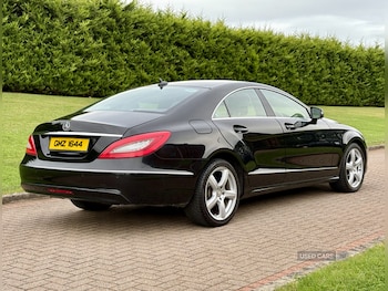 Used Mercedes-Benz CLS 2011 for sale - 75280862: Photo