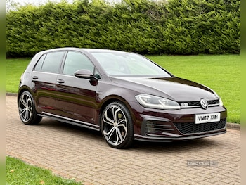 Volkswagen - Golf