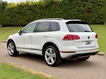 Used Volkswagen Touareg 2017 for sale - 79280616: Photo