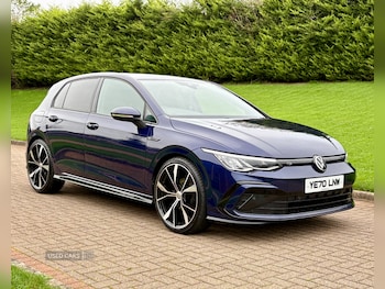 Volkswagen - Golf