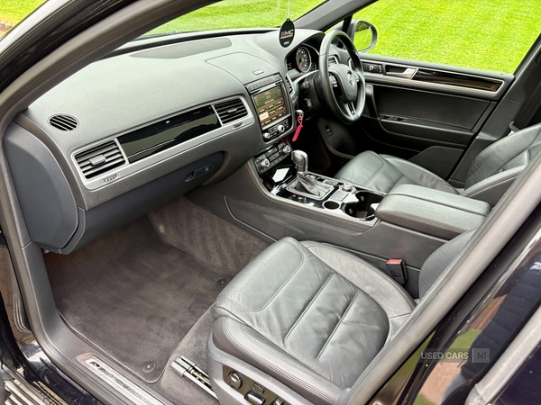 Used Volkswagen Touareg 2016 for sale - 76914166: Photo 11