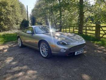 2005 - 4.2 Supercharged 2dr Auto