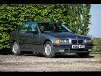 1991 - 325i 4dr Auto