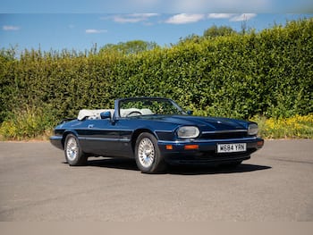 Used Jaguar XJS 1995 for sale - 79522264: Photo