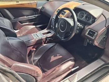 Used Aston Martin DB9 2005 for sale - 79522182: Photo